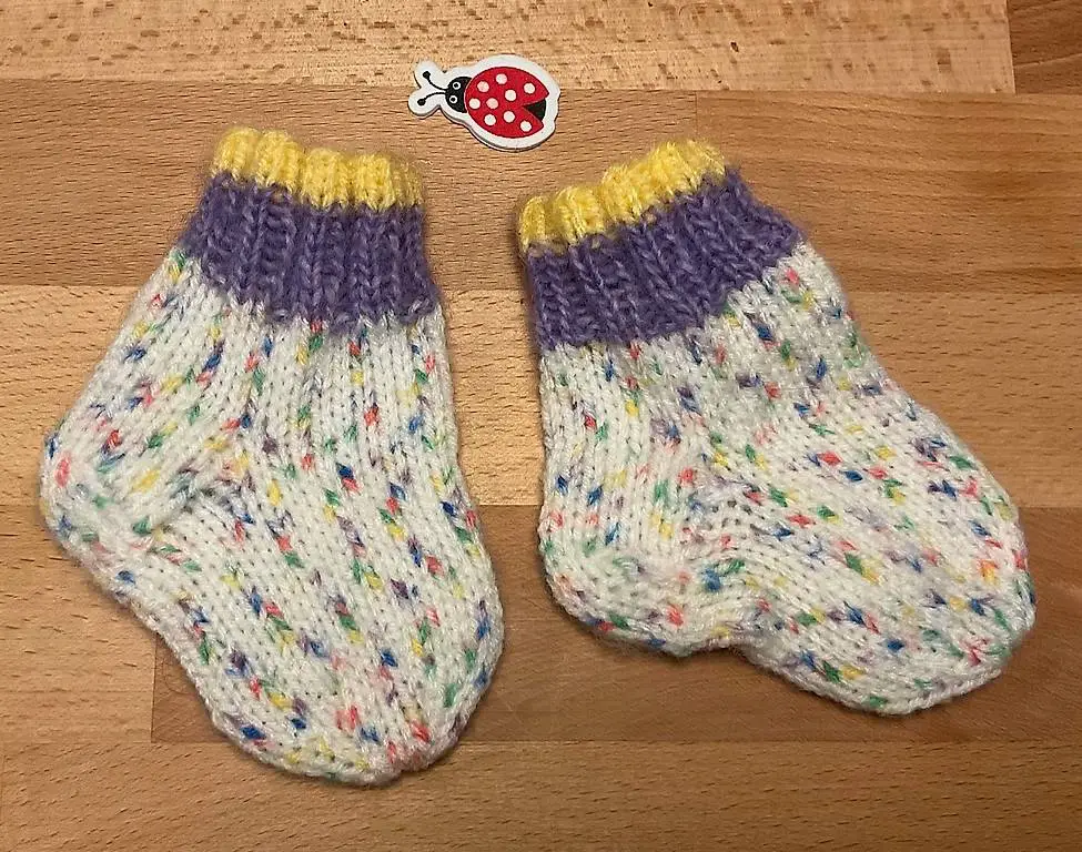 Bunte Babysocken - ab Geburt - NEU