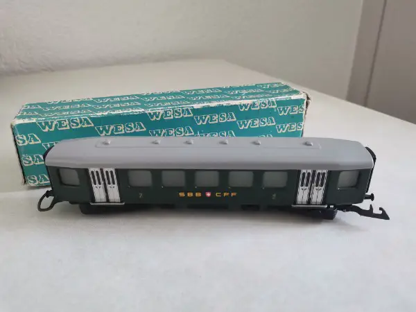 WESA Schnellzugwagen SBB dunkelgrün, mit Schachtel