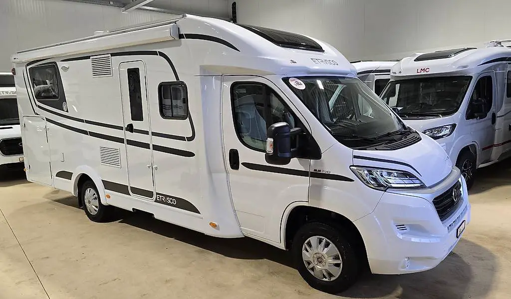 Etrusco T7400 SBC/Fiat 140PS/Winterpaket/ohne Hubbett