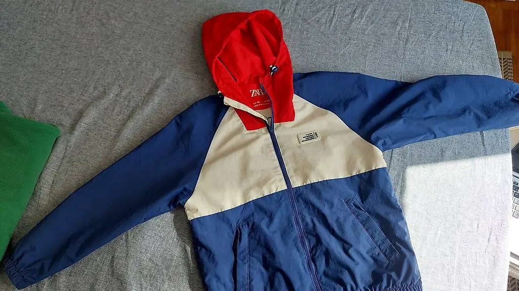 Kinderjacke Zara Gr 140