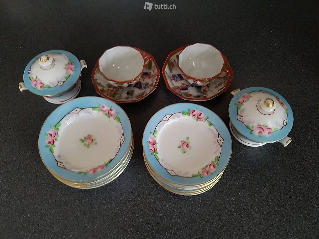 Antikes Puppengeschirr aus Porzellan