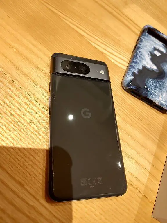 Google Pixel 8
