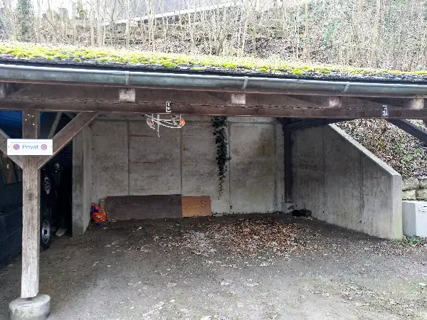 Parkplatz Unterstand Nr. 10