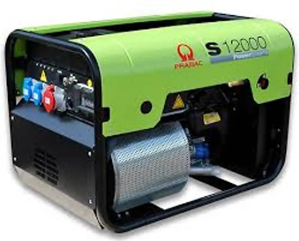 Benzingenerator Pramac S12000