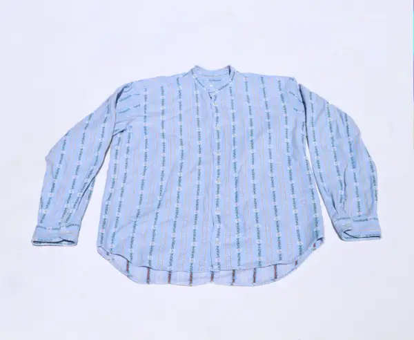 Edelweisshemd Langarm Hellblau ohne Kragen Gr. 164