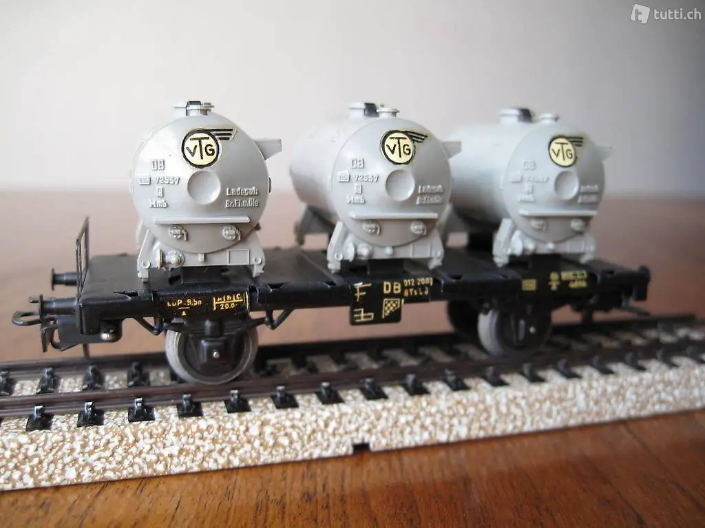 Märklin Spur HO 4920 Behältertragwagen VTG-Signet