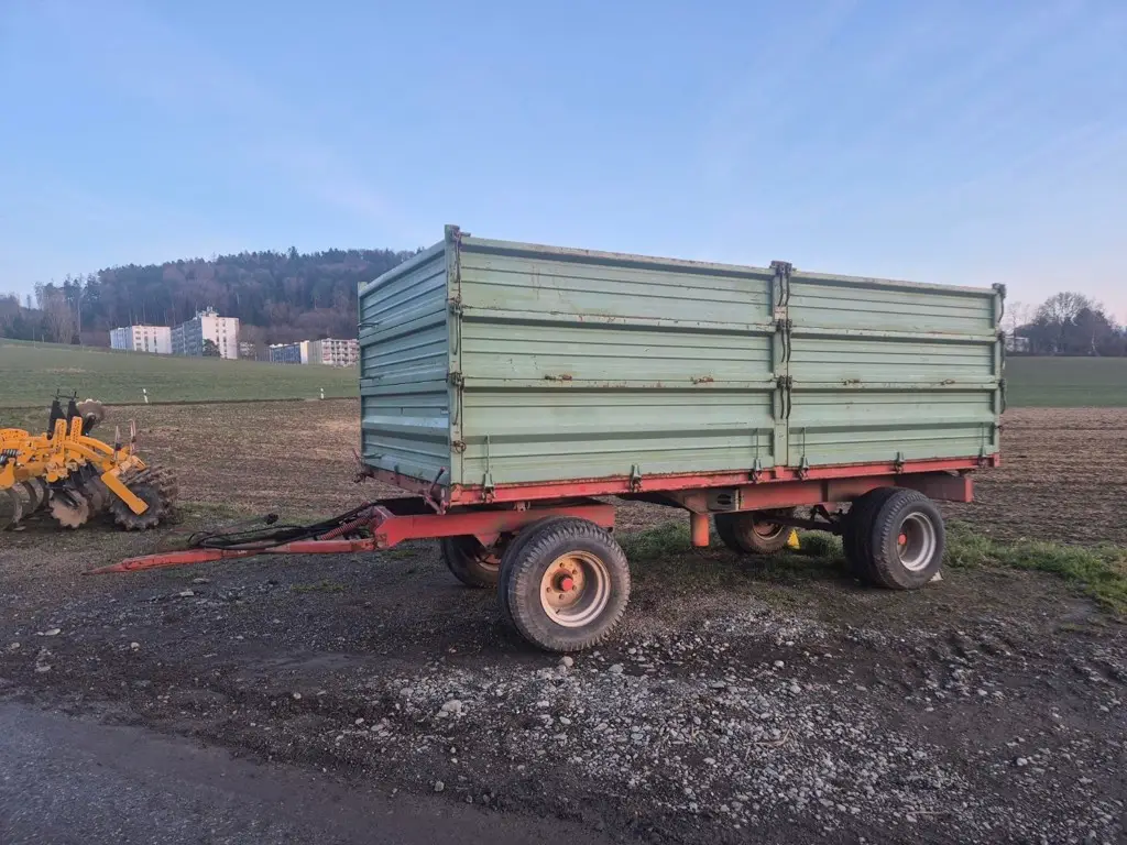 Dreiseitenkipper Neuhaus