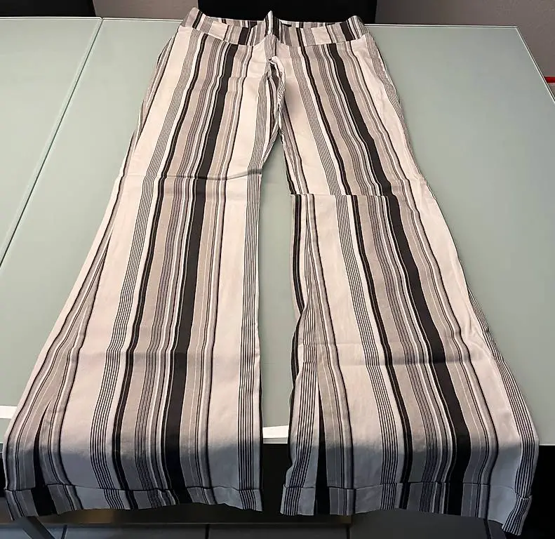 Stoffhose gestreift