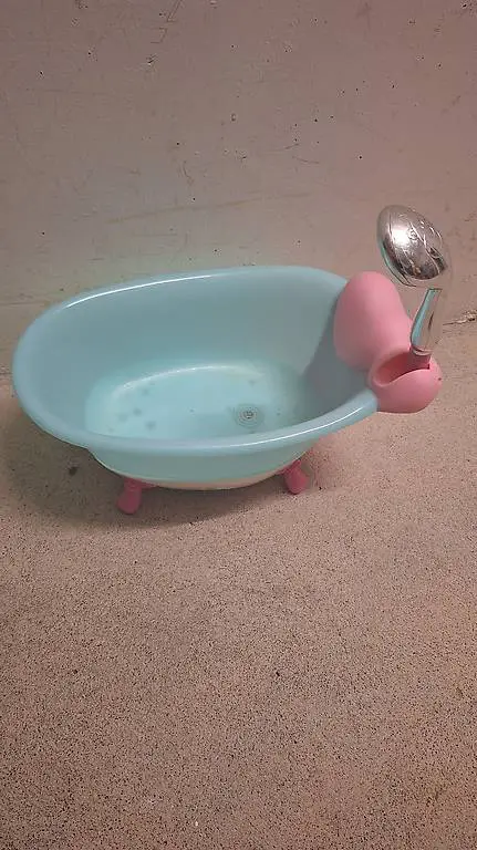Badewanne für Puppe