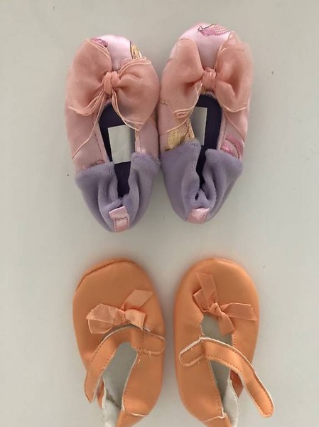 Babyschuhen Grösse 18