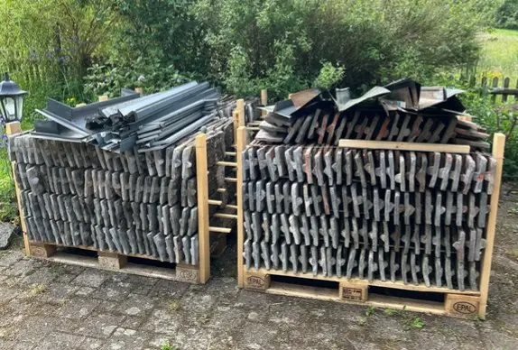 antike Biberschwanzziegel