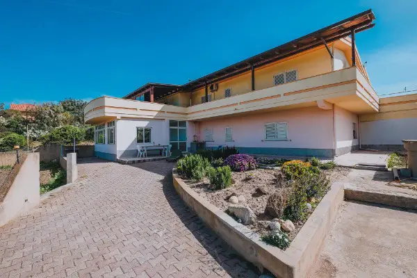 Sardinien: Ferienhaus mit Meerblick, überwintern möglich, wlan