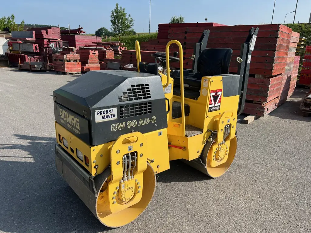 BOMAG Tandemwalze BW 90 AD-2