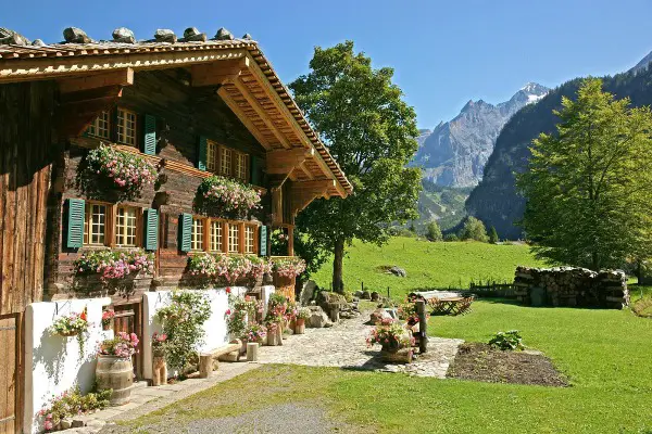 Einfamilienhaus - Juwel im Berner Oberland