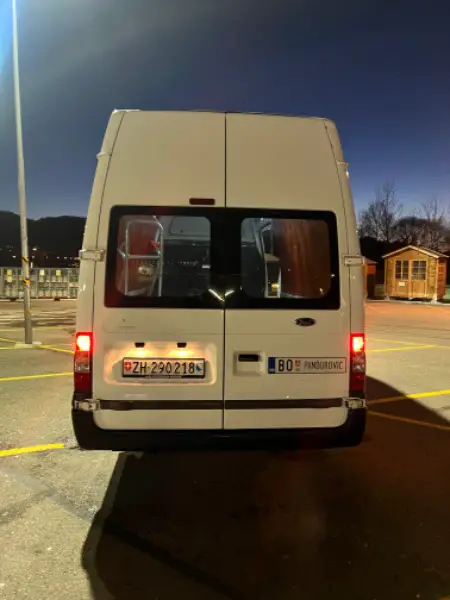 Ford Transit 350L ab MFK