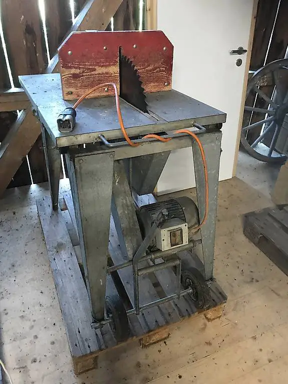 Holzsäge (Fräse) zu verkaufen