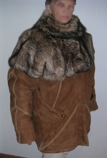 Wildleder-Jacke mit Pelzbesatz