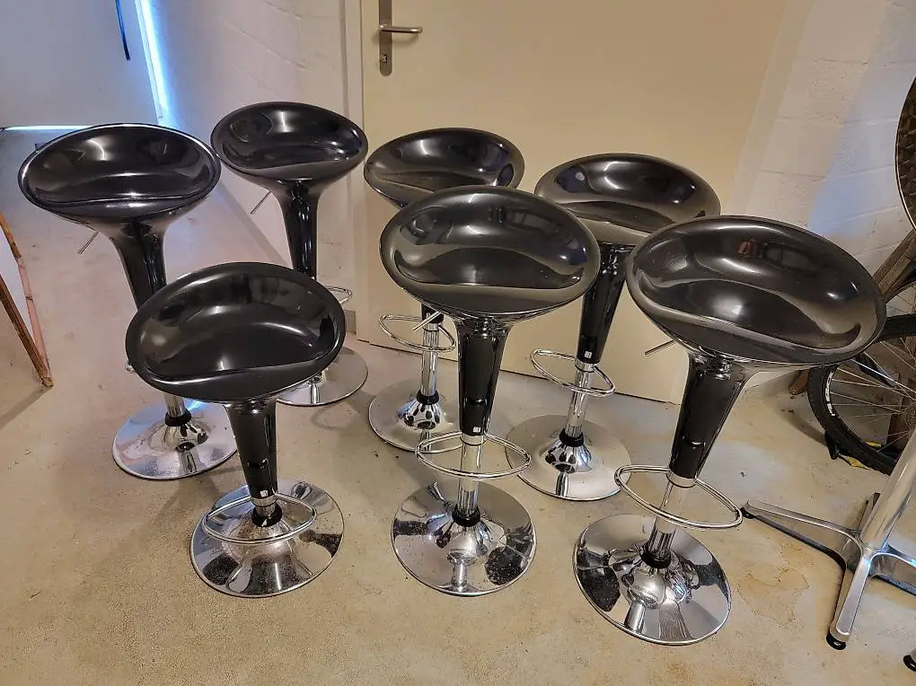 Barhocker höhenverstellbar schwarz 7 Stk.