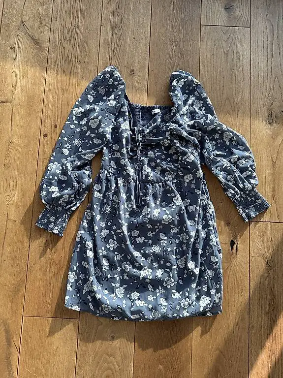 Kleid mit Blumenmuster HOLISTER Gr L