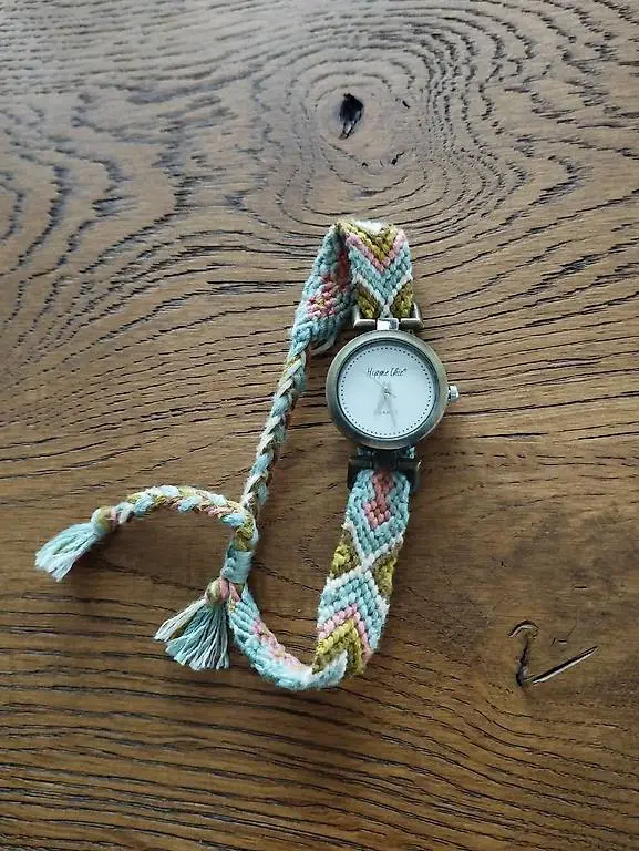 Armbanduhr zu verkaufen