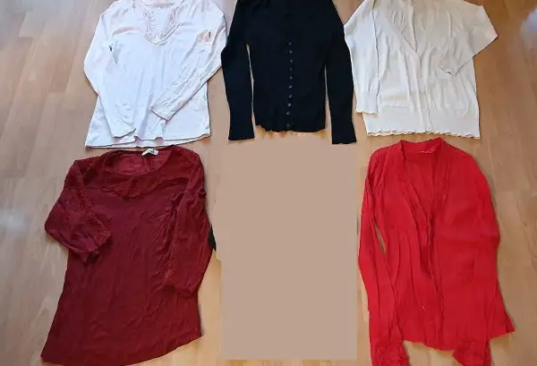 Jäggli / Pullover / Bluse Gr. S - M - Einzelverkauf