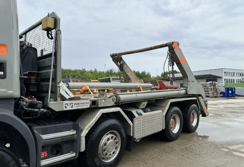 Welaki TAK-32, Absetzkipper