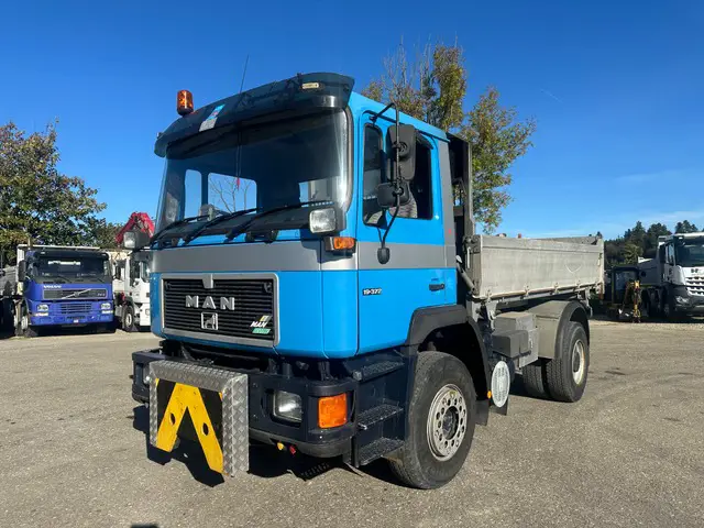 MAN, 19.372 4x2 Kipper & Winterdienst, 2-Seitenkipper