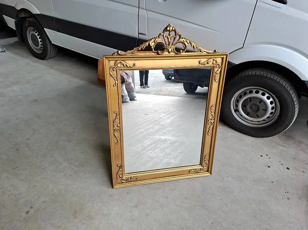 Toller Spiegel mit Holzrahmen Gold 80 x 114 cm