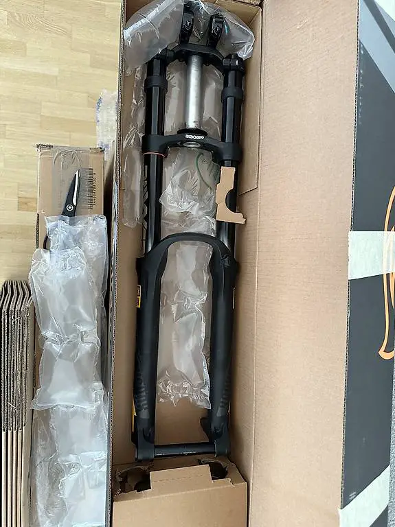 Rockshox Boxxer 180mm