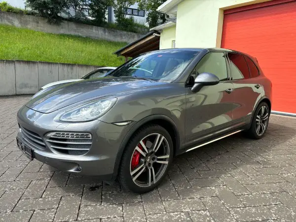 Porsche Cayenne S