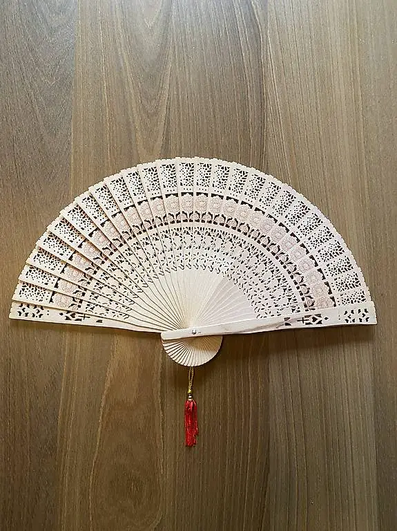 Asiatischer Holzfächer natur