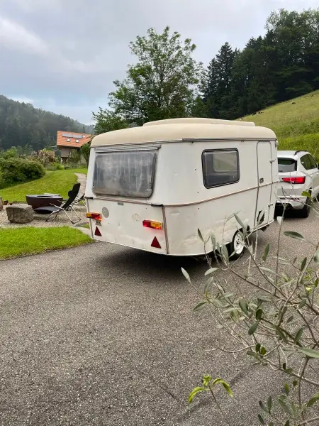 Scheunenfund Eriba Pan / Familia Wohnwagen