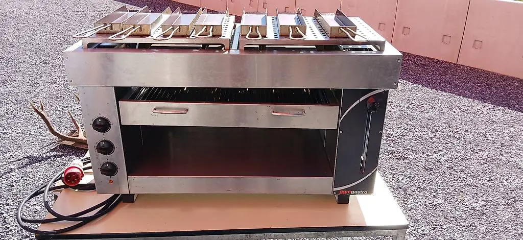 Salamander / Ofen mit 3 Heizkörpern