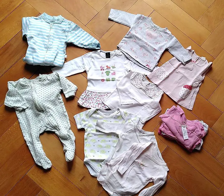 Kleiderpaket Bio-Baumwolle Mädchen Gr. 62/68