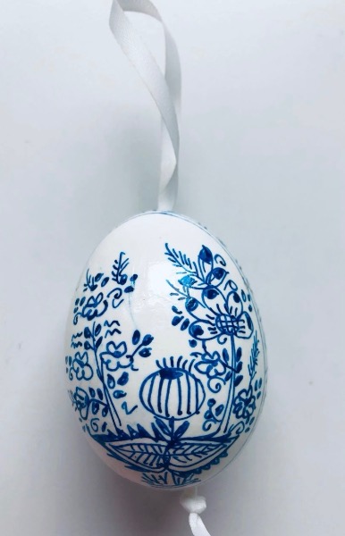 schönes osterei handbemalt
