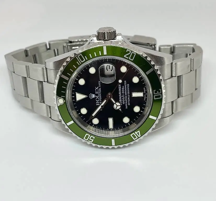 Rolex Submariner Date Kermit 16610lv Serial F