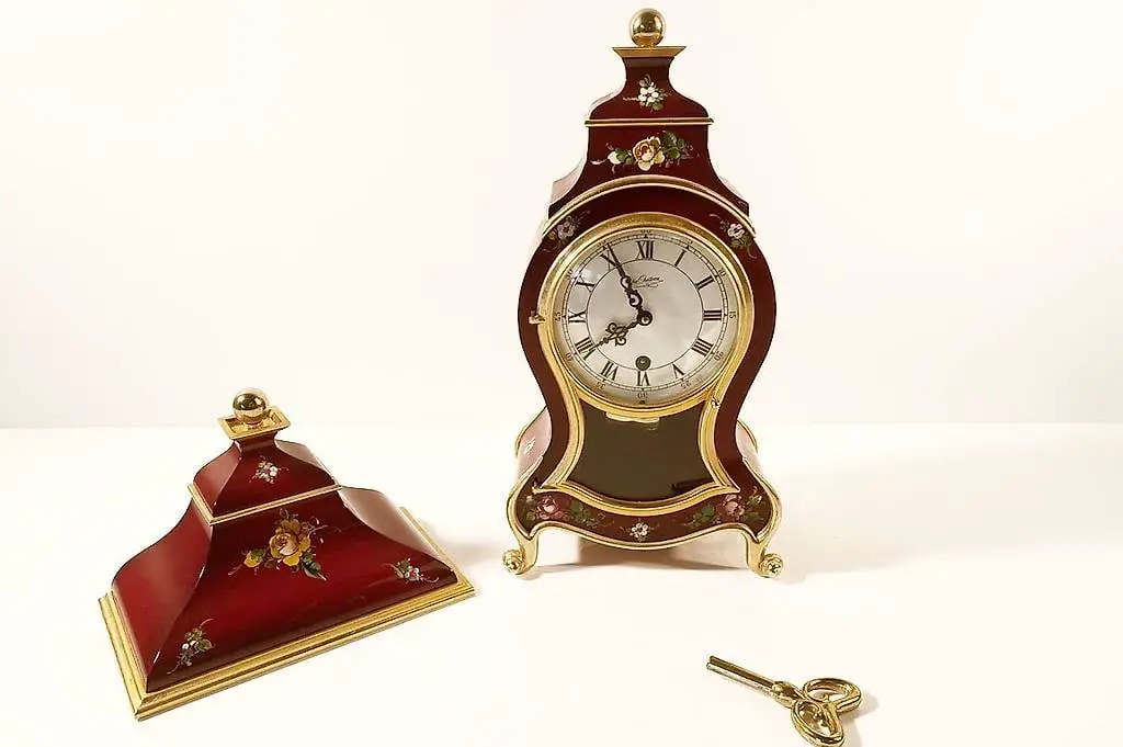 Neuenburger Pendule Du Château