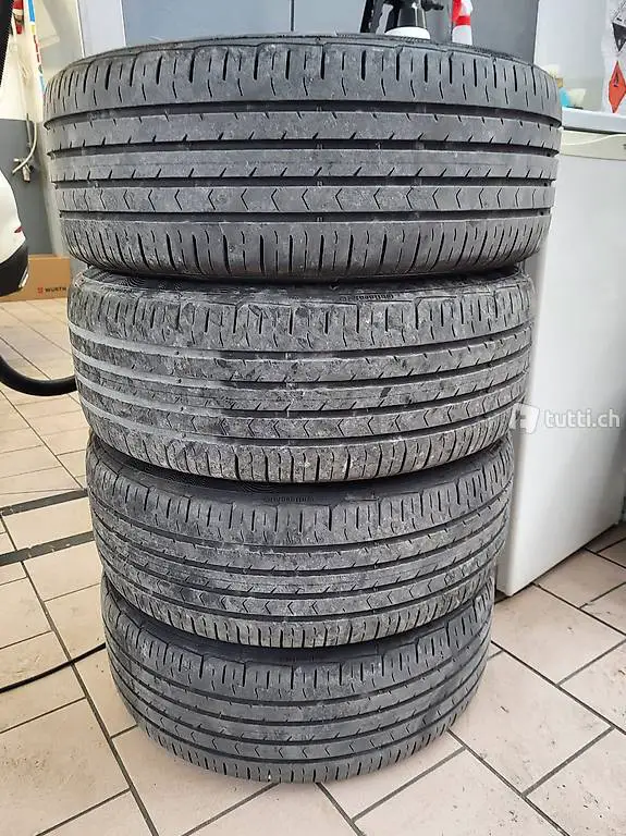  cerchi completi con gomme estive