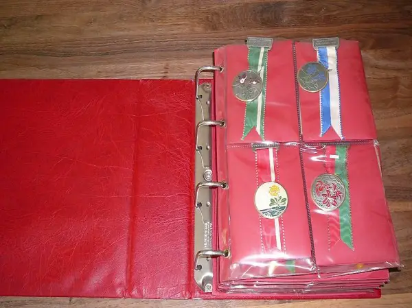 42 Medaillen Volksmärsche Zentralschweiz 1974-1984