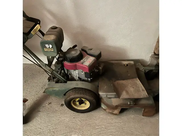 bunton D28L, Bau - Geräte / Maschinen