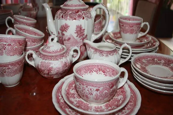 Villeroy & Boch Tee/Kaffeeset Burgenland 15 tlg. rot