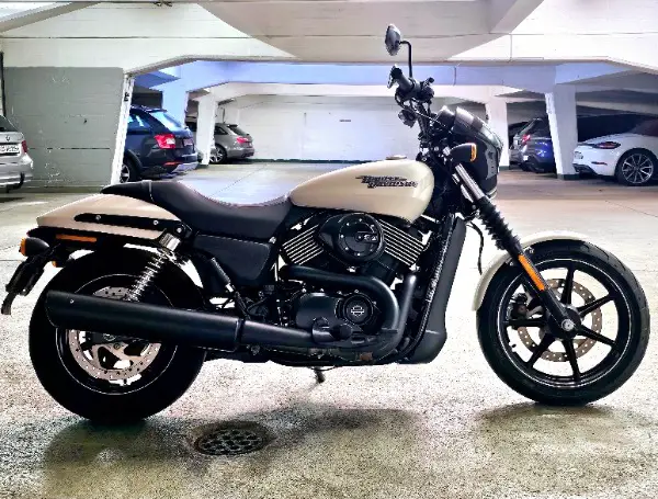 Harley Davidson Street XG 750