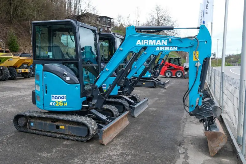 Minibagger Airman AX 26 U-7