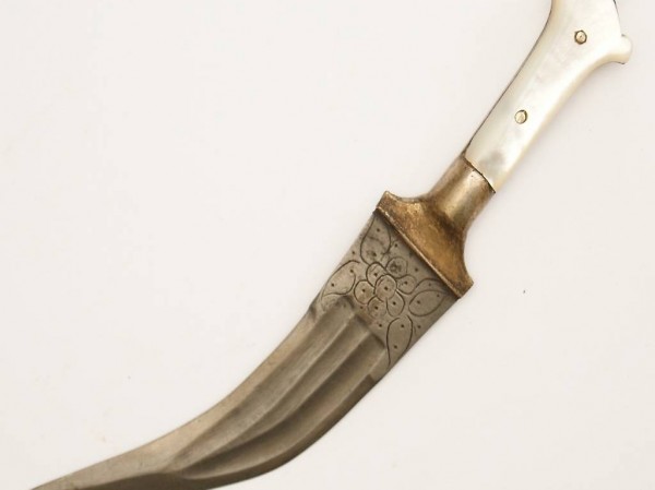  Antiker Krummdolch mit Perlmuttgriff - Jambia - Indien