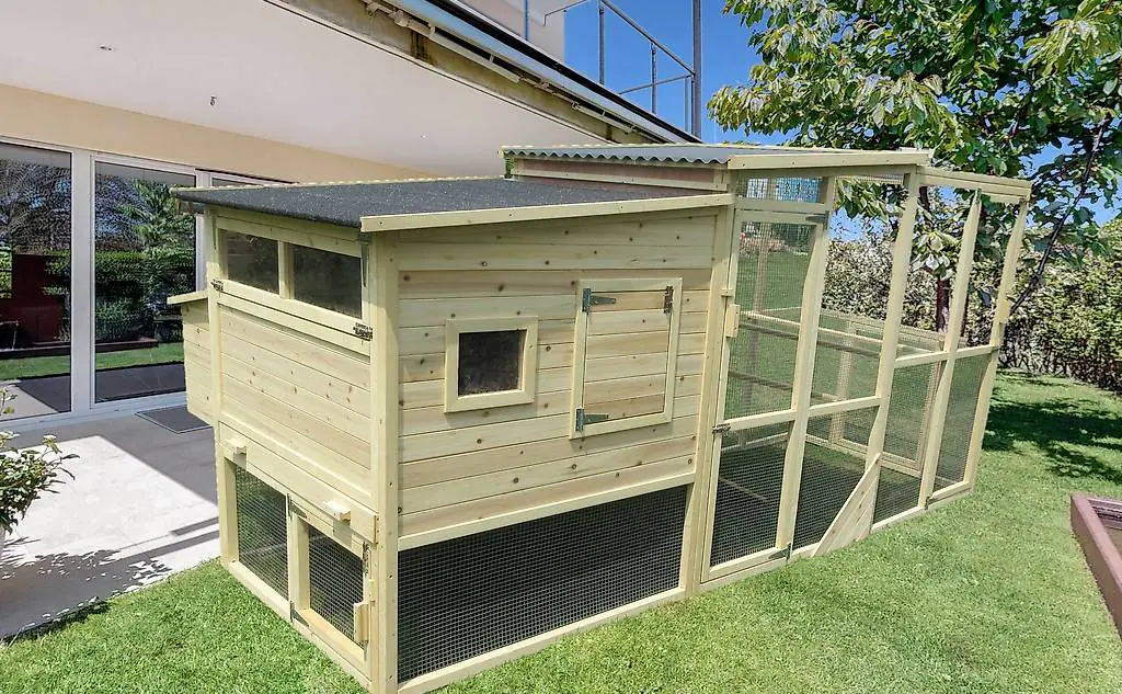 isolierter hühnerstall entenstall wachtelstall hasen meersch