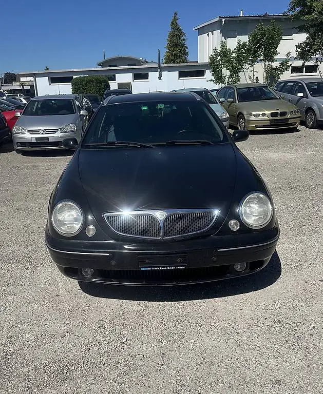 Lancia Lybra 2.0 Top Zustand, Mit MFK