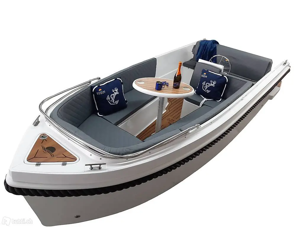  Sunrise Yachts 495 Tender