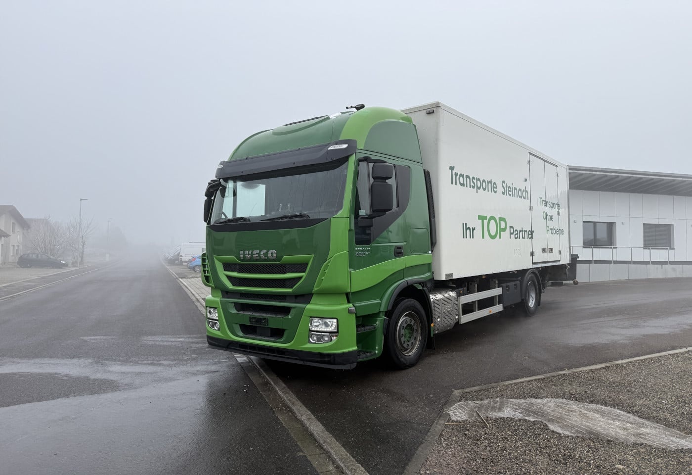 IVECO, 190S42 Stralis 4x2 Koffer/HB / Swiss-Vehicle, Kunststoffkoffer isoliert