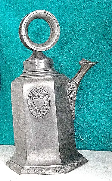 Zinnkanne mit Schraubdeckel 3250gr.