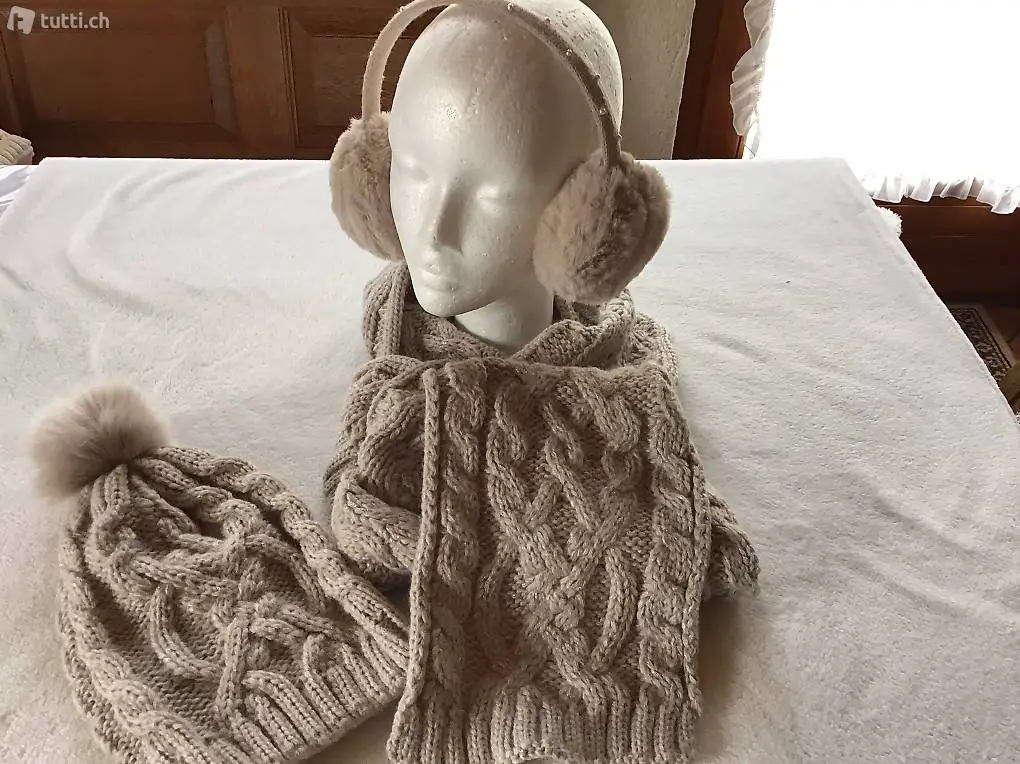 Mütze, Schal, Ohrenschoner, neu